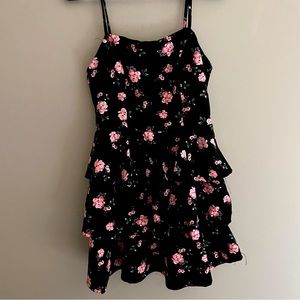 Francesca’s Open Back Ruffle Black Floral Dress
